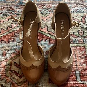 Chelsea Crew Women's Beige and Brown T-Strap Heels